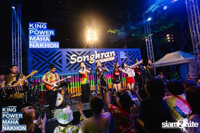 Songkran Mahanakhon ft. New Country at King Power Mahanakhon — photo 268