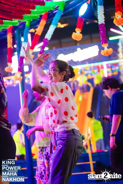 Songkran Mahanakhon ft. New Country at King Power Mahanakhon — photo 269
