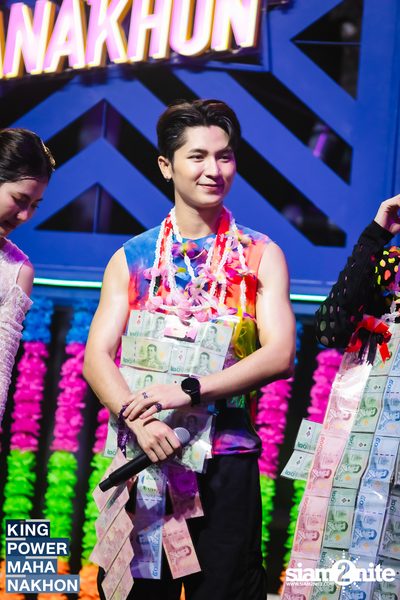 Songkran Mahanakhon ft. New Country at King Power Mahanakhon — photo 278
