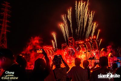 ภาพบรรยากาศงาน Chang Cold Brew Cool Club presents S2O Music Festival 2024 ที่ Live Park Rama 9 — photo 125