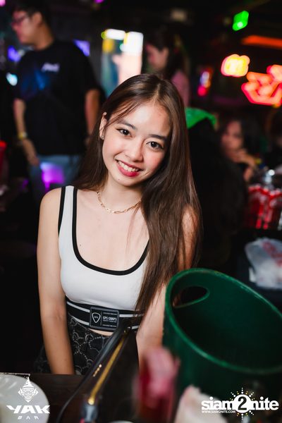 Taitosmith Concert at Yak Bar — photo 42