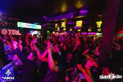 Taitosmith Concert at Yak Bar — photo 131