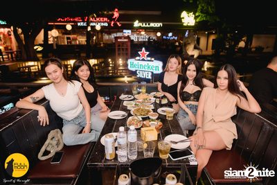 Only Monday concert at Fullmoon Terrace & Bar — photo 5