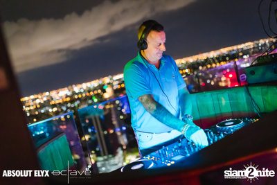 ภาพรรยากาศงาน Hedkendi x Octave Rooftop Pride Edition ที่ Octave Rooftop Bar — photo 14