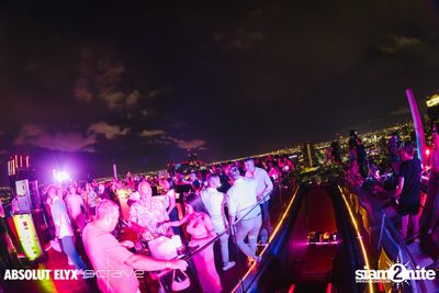 ภาพรรยากาศงาน Hedkendi x Octave Rooftop Pride Edition ที่ Octave Rooftop Bar — photo 114
