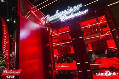 ภาพบรรยากาศงาน Budweiser Club presents Live Concert of Bowkylion ที่ TUBE Music Bar — photo 6