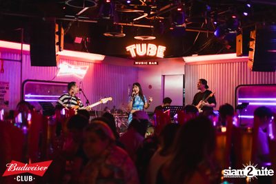 ภาพบรรยากาศงาน Budweiser Club presents Live Concert of Bowkylion ที่ TUBE Music Bar — photo 29