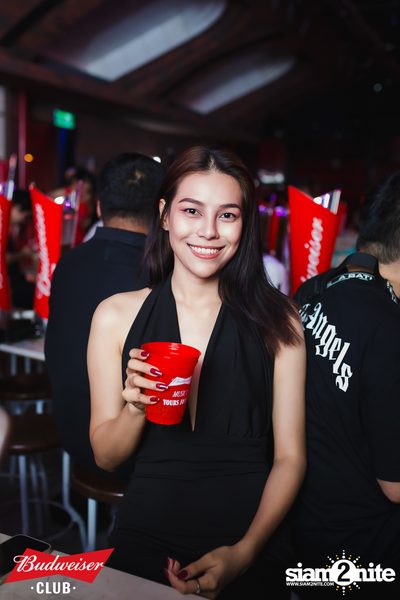 ภาพบรรยากาศงาน Budweiser Club presents Live Concert of Bowkylion ที่ TUBE Music Bar — photo 53