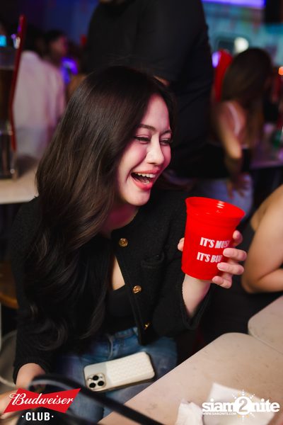 ภาพบรรยากาศงาน Budweiser Club presents Live Concert of Bowkylion ที่ TUBE Music Bar — photo 57