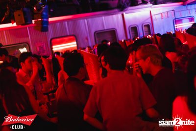 ภาพบรรยากาศงาน Budweiser Club presents Live Concert of Bowkylion ที่ TUBE Music Bar — photo 58