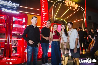 ภาพบรรยากาศงาน Budweiser Club presents Live Concert of Bowkylion ที่ TUBE Music Bar — photo 80