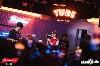 ภาพบรรยากาศงาน Budweiser Club presents Live Concert of Bowkylion ที่ TUBE Music Bar — photo 85