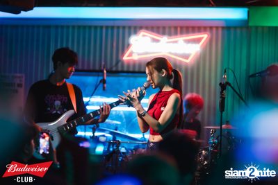 ภาพบรรยากาศงาน Budweiser Club presents Live Concert of Bowkylion ที่ TUBE Music Bar — photo 95