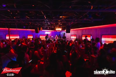 ภาพบรรยากาศงาน Budweiser Club presents Live Concert of Bowkylion ที่ TUBE Music Bar — photo 102