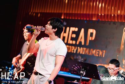 Zom Marie Concert at HEAP Victory Monument — photo 11