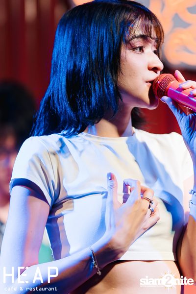 Zom Marie Concert at HEAP Victory Monument — photo 82