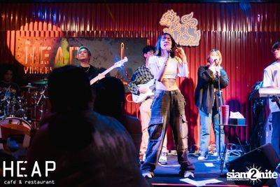 Zom Marie Concert at HEAP Victory Monument — photo 86