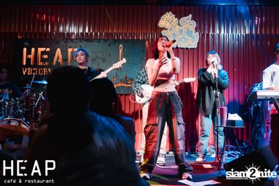 Zom Marie Concert at HEAP Victory Monument — photo 87