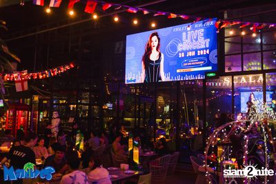 Violette Wautier Concert at Maldives Bar Mengjai — photo 4