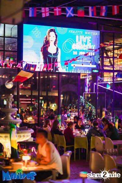 Violette Wautier Concert at Maldives Bar Mengjai — photo 17