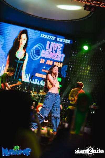 Violette Wautier Concert at Maldives Bar Mengjai — photo 66