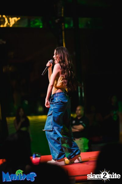 Violette Wautier Concert at Maldives Bar Mengjai — photo 69