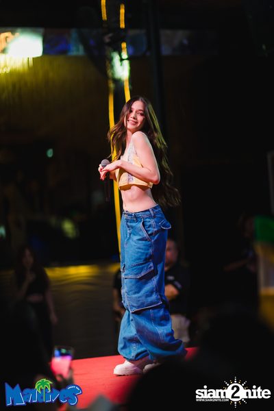 Violette Wautier Concert at Maldives Bar Mengjai — photo 70