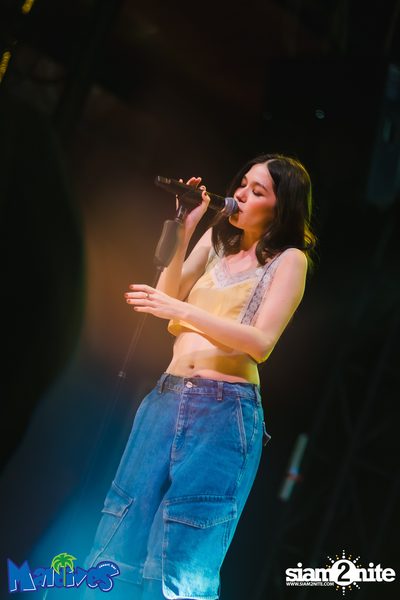 Violette Wautier Concert at Maldives Bar Mengjai — photo 71