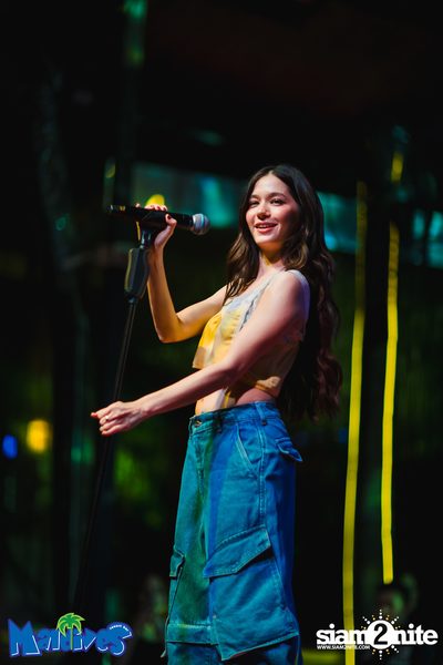 Violette Wautier Concert at Maldives Bar Mengjai — photo 73