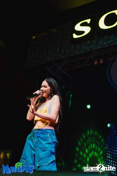 Violette Wautier Concert at Maldives Bar Mengjai — photo 84