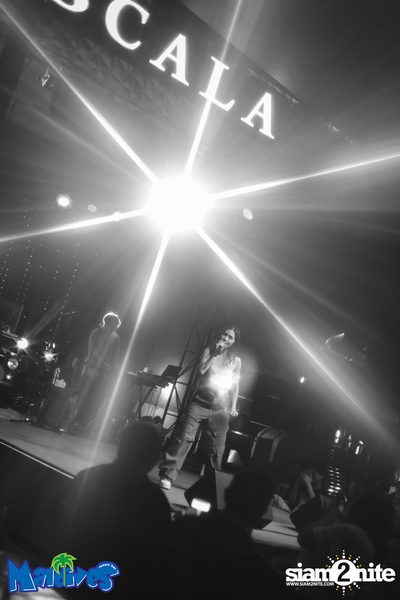 Violette Wautier Concert at Maldives Bar Mengjai — photo 102