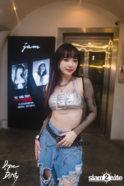 JAM ft. PLOYCHOMPOO & IMAGE SUTHITA at Dope & Dirty  — photo 111