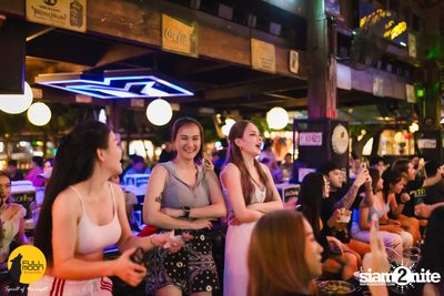 MEYOU concert at Fullmoon Terrace and Bar — photo 94