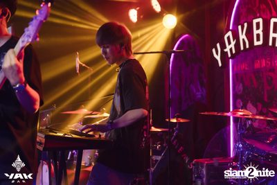 Blackbeans concert at Yak Bar — photo 40
