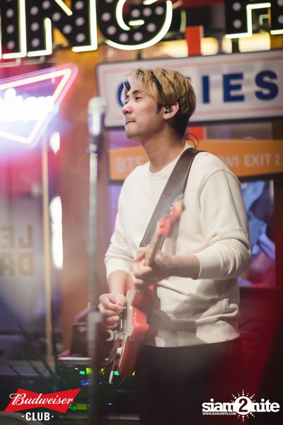 Budweiser Club presents Live Concert of Tattoo Colour at Chilling House Cafe — photo 144