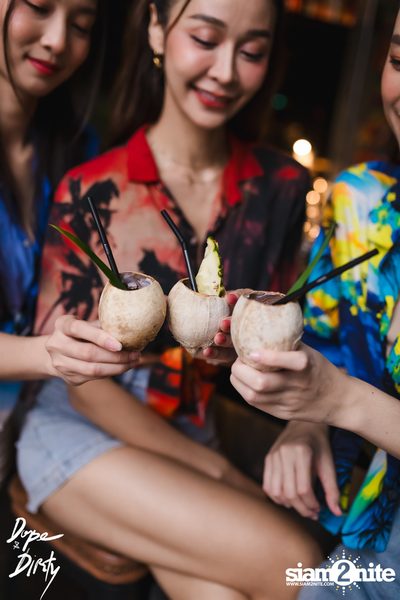 Aloha Party at Dope & Dirty — photo 8