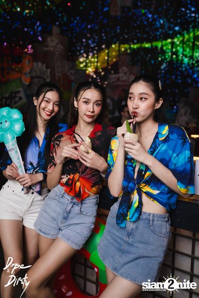 Aloha Party at Dope & Dirty — photo 13