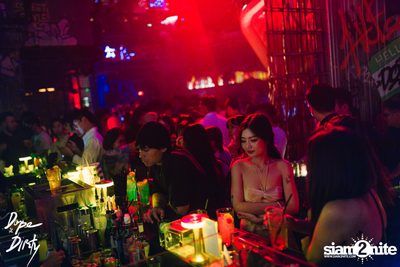 Aloha Party at Dope & Dirty — photo 97