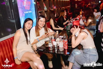 Bedroom Audio Concert at Yak Bar — photo 40