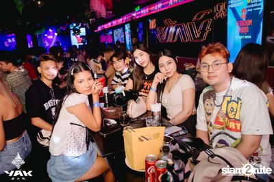 Bedroom Audio Concert at Yak Bar — photo 44