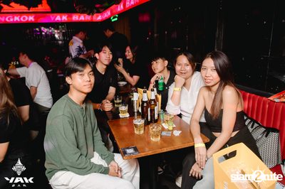 Bedroom Audio Concert at Yak Bar — photo 51