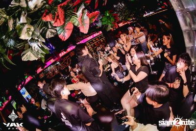 Bedroom Audio Concert at Yak Bar — photo 84