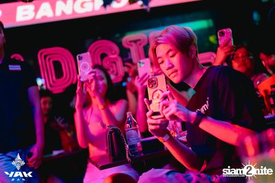 Bedroom Audio Concert at Yak Bar — photo 93