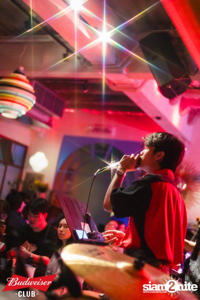ภาพบรรยากาศงาน Budweiser Club presents Live Concert of Bowkylion ที่ Hidden Agenda — photo 18
