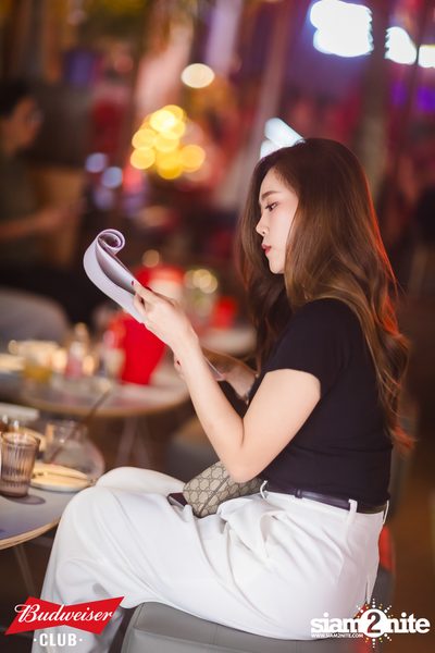 ภาพบรรยากาศงาน Budweiser Club presents Live Concert of Bowkylion ที่ Hidden Agenda — photo 27