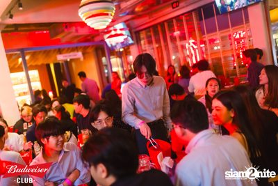 ภาพบรรยากาศงาน Budweiser Club presents Live Concert of Bowkylion ที่ Hidden Agenda — photo 43