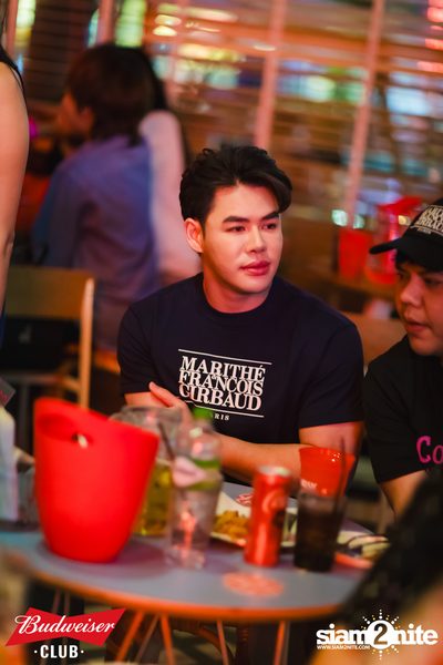 ภาพบรรยากาศงาน Budweiser Club presents Live Concert of Bowkylion ที่ Hidden Agenda — photo 45