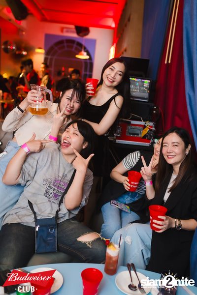 ภาพบรรยากาศงาน Budweiser Club presents Live Concert of Bowkylion ที่ Hidden Agenda — photo 60