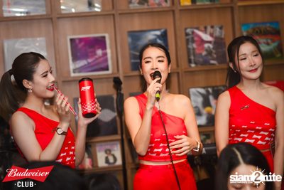 ภาพบรรยากาศงาน Budweiser Club presents Live Concert of Bowkylion ที่ Hidden Agenda — photo 76