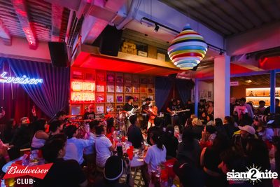 ภาพบรรยากาศงาน Budweiser Club presents Live Concert of Bowkylion ที่ Hidden Agenda — photo 85